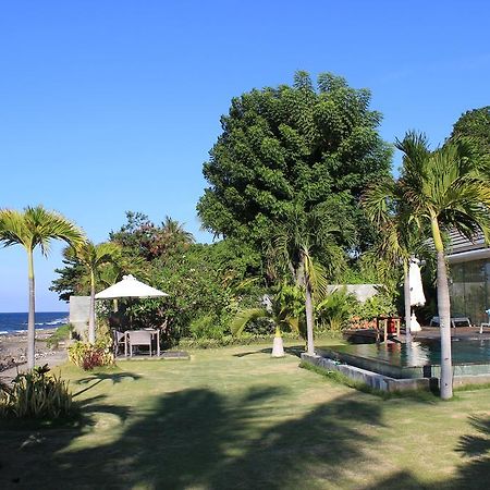 Villa Dunia Impian Kubutambahan  Exterior photo