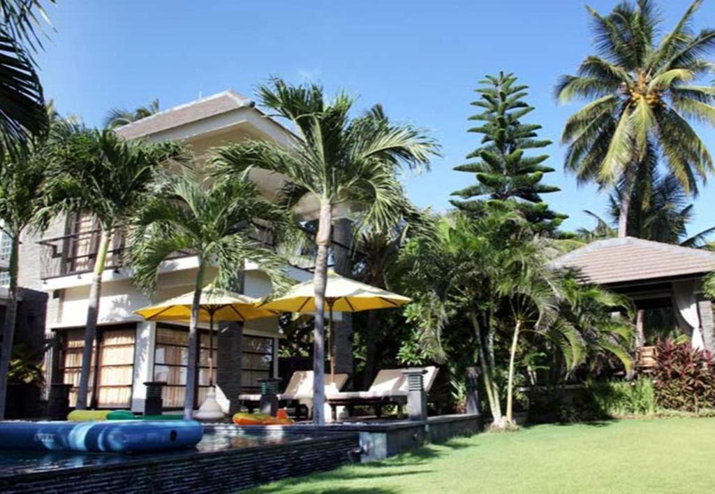 Villa Dunia Impian Kubutambahan  Exterior photo
